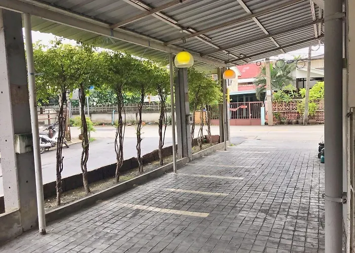 48 Donmuang Airport Отель 3*